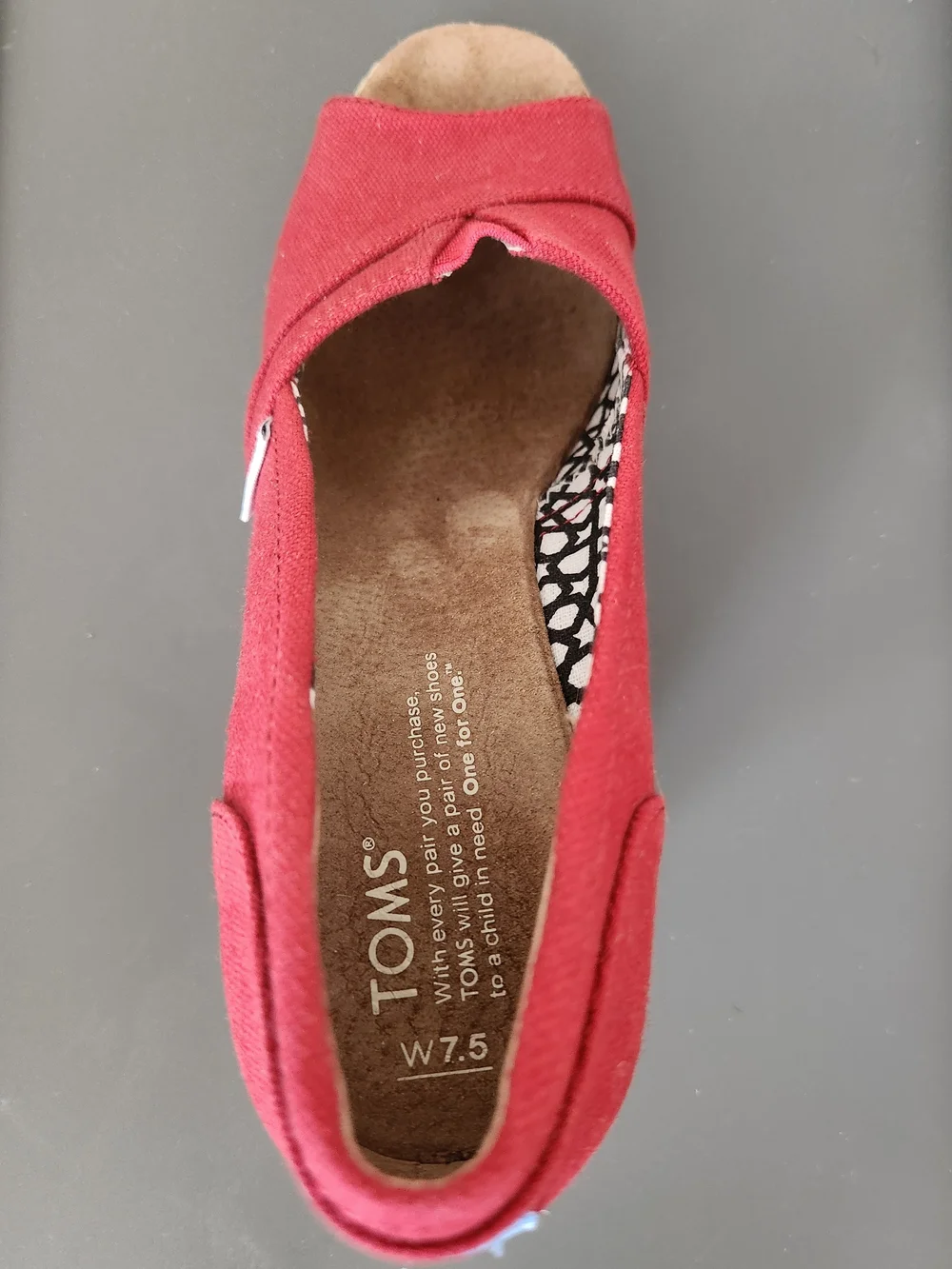 TOMS Women’s Red Canvas Peep-Toe Flats